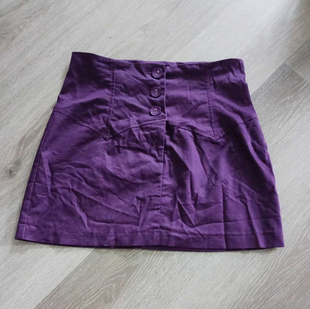 CHIC Y2K Purple Wet Seal Miniskirt!
